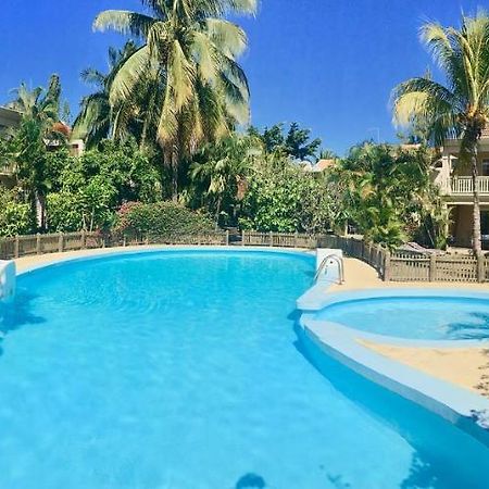 Beachfront Villa In A Beautiful And Secured Complex Flic en Flac Экстерьер фото