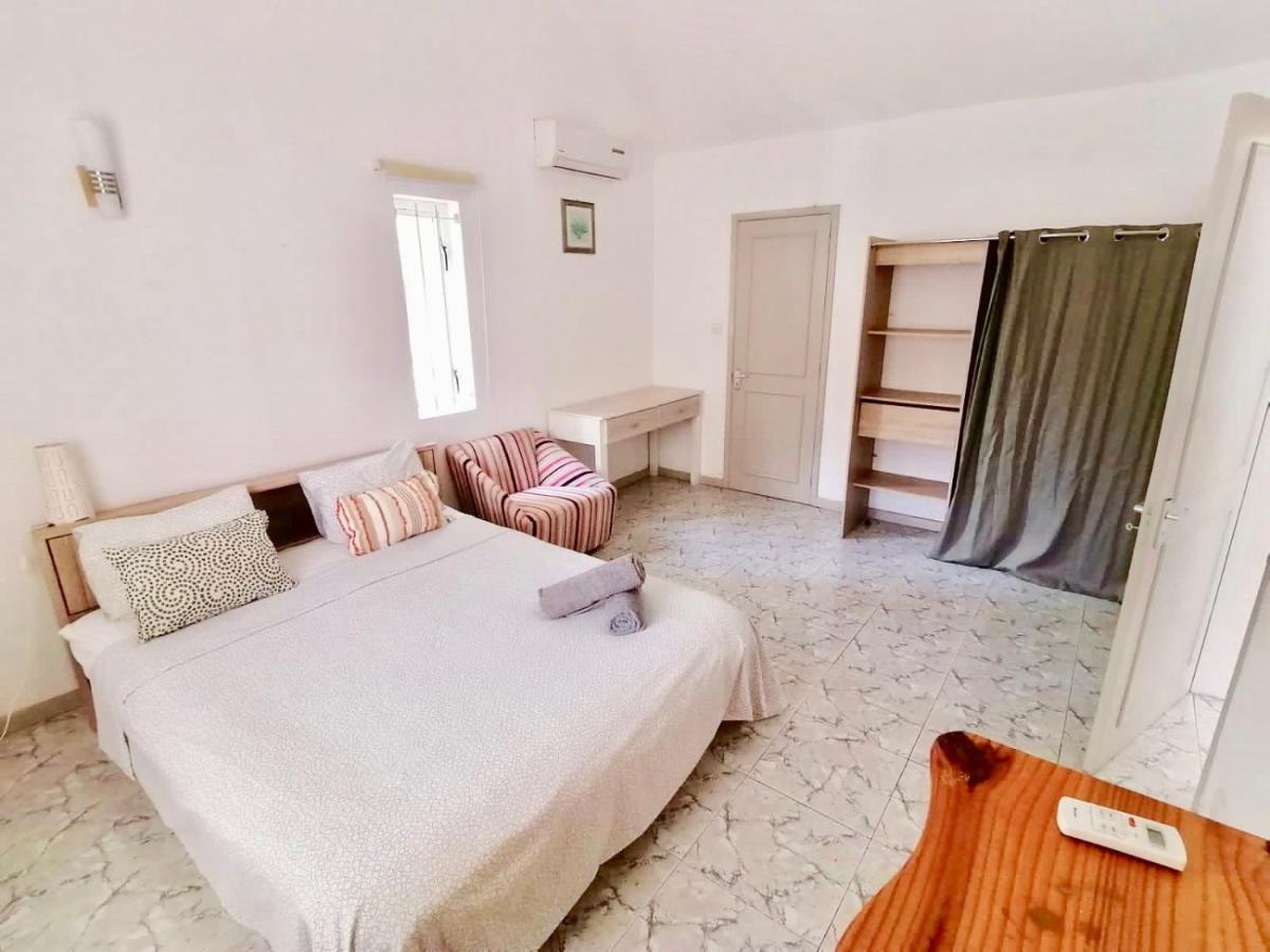 Beachfront Villa In A Beautiful And Secured Complex Flic en Flac Экстерьер фото