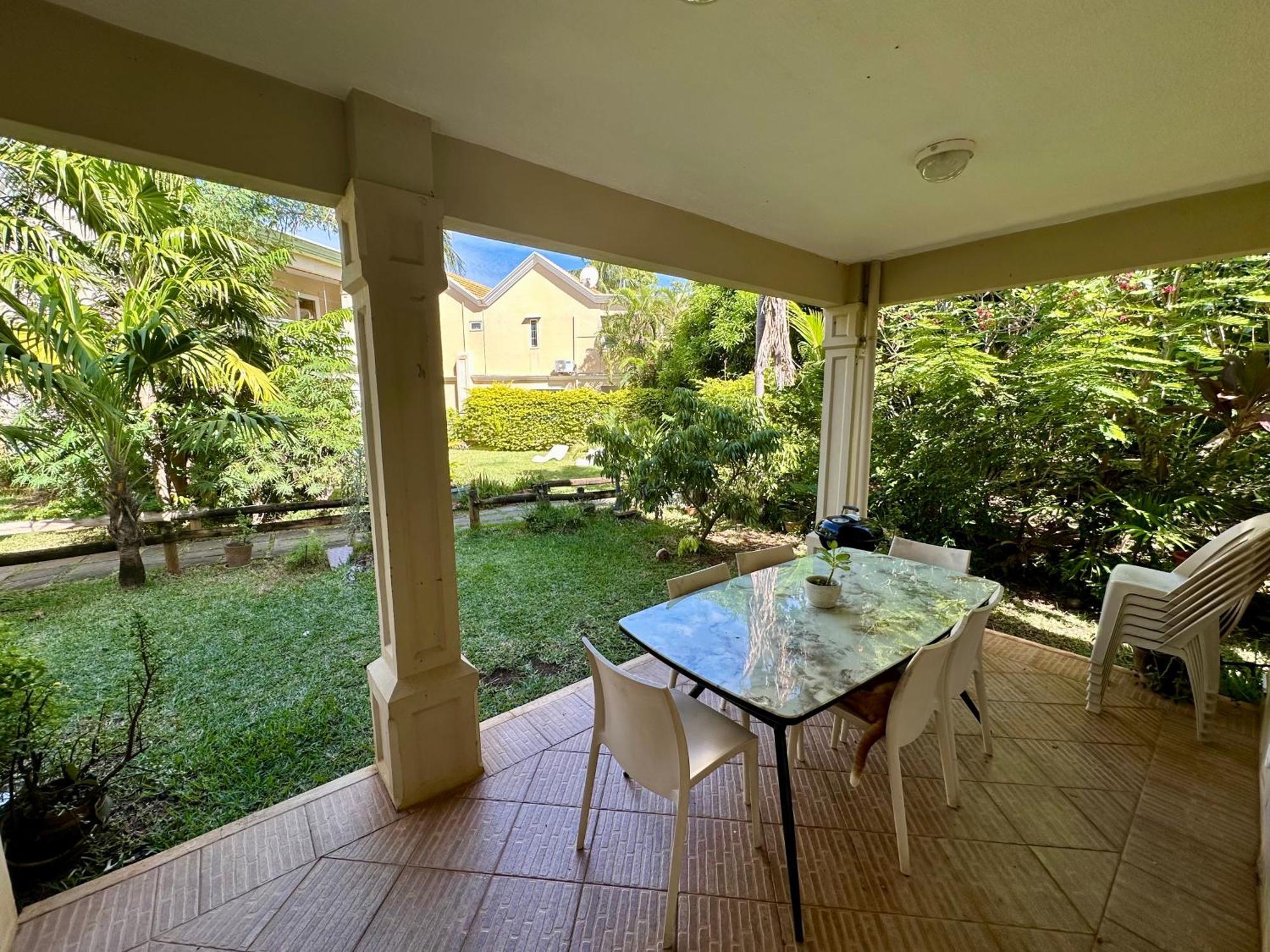 Beachfront Villa In A Beautiful And Secured Complex Flic en Flac Экстерьер фото